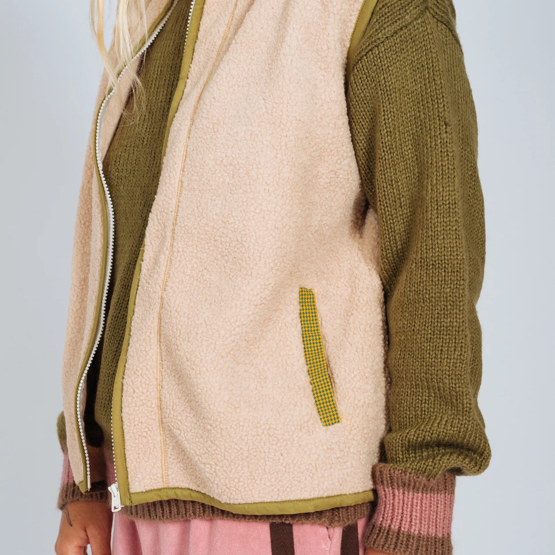 ATMOSEA SURF COACH FRONT ZIP VEST: CREAM/ HOUNDS TOOTH