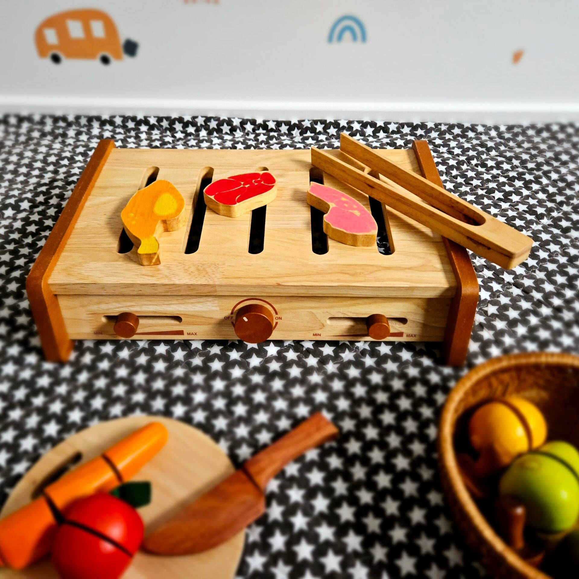 QTOYS WOODEN BBQ