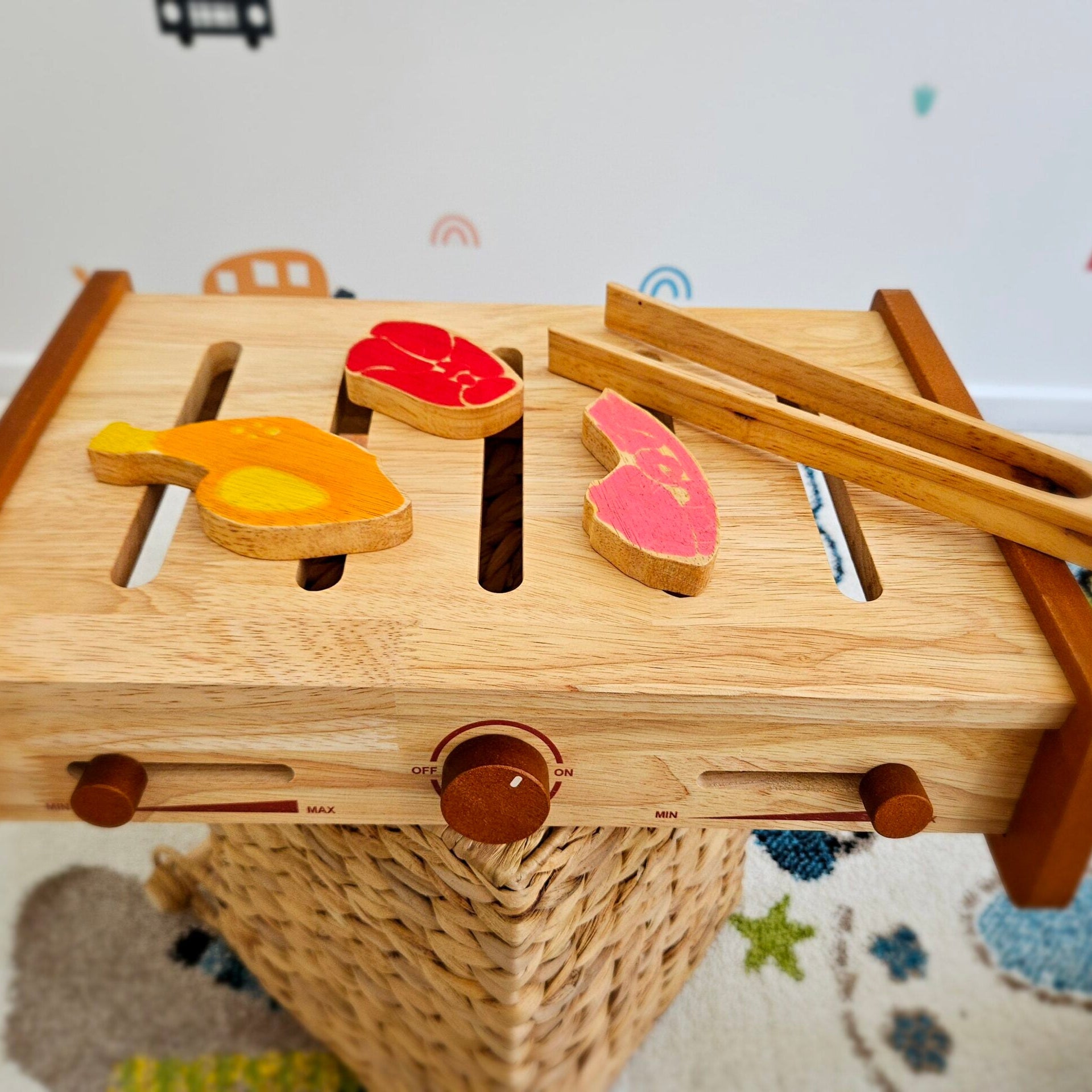QTOYS WOODEN BBQ