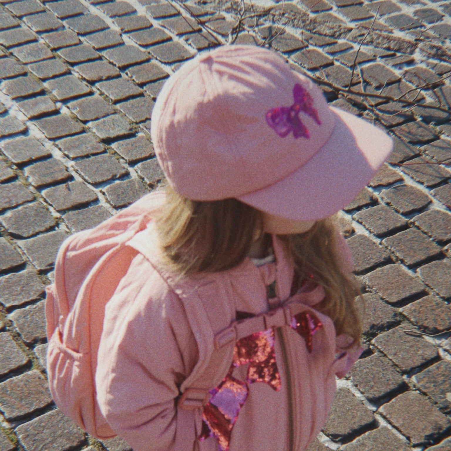 KONGES SLOJD JUNO SEQUIN CAP: ROSETTE