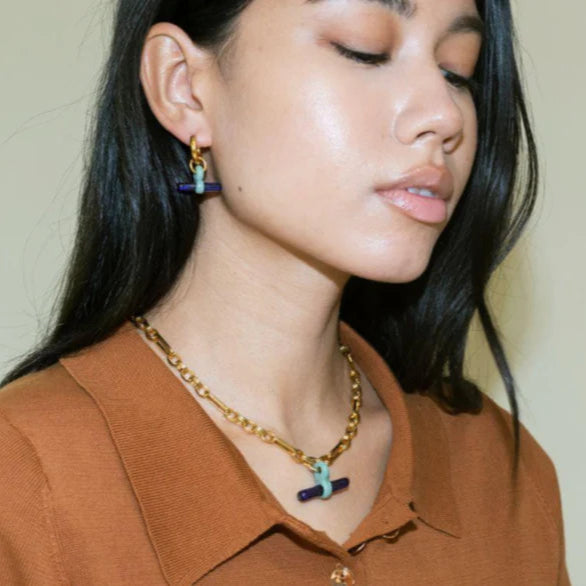 SANDRALEXANDRA T-BAR GLASS MIXED CHAIN NECKLACE: SAGE GREEN &amp; BLUE