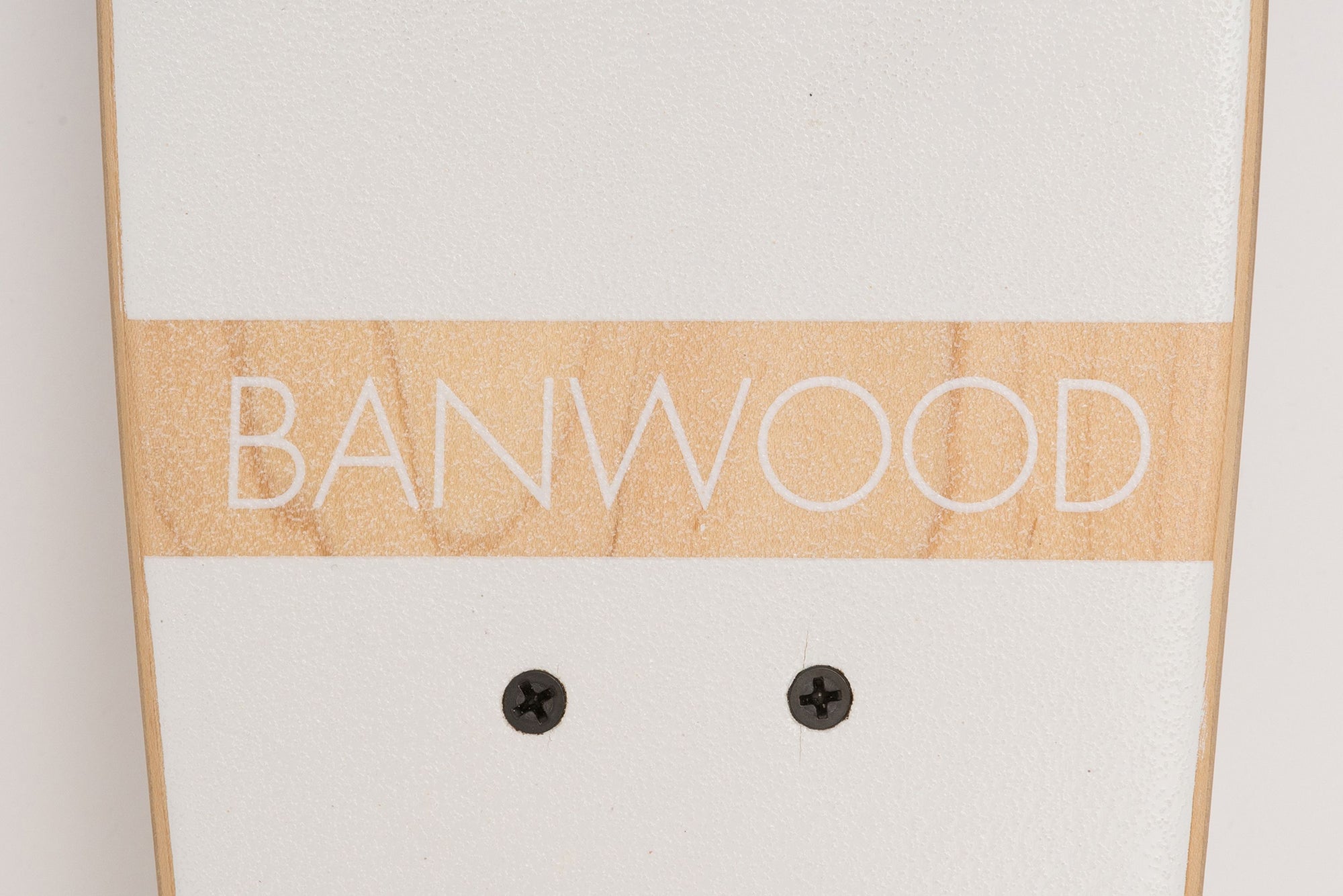 BANWOOD SKATEBOARD: WHITE