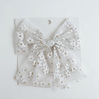 MA MER VALENTINA PARTY BOWS: WHITE FLOWERS